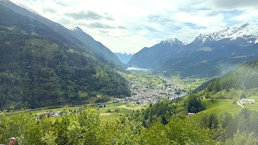 Bernina 11