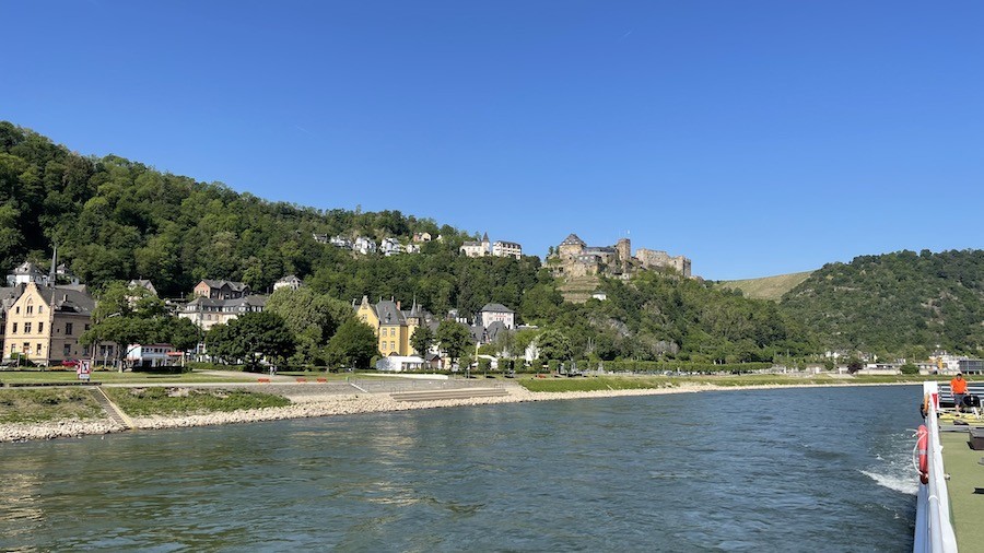 Forteresse Rheinfels construite en 1245,