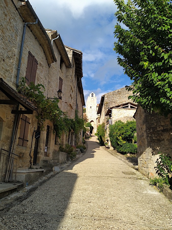 Porte Méjane à Bruniquel