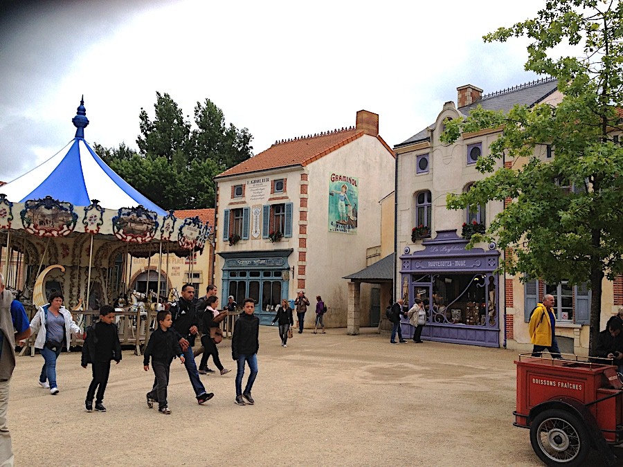 Puy du fou 089 r 