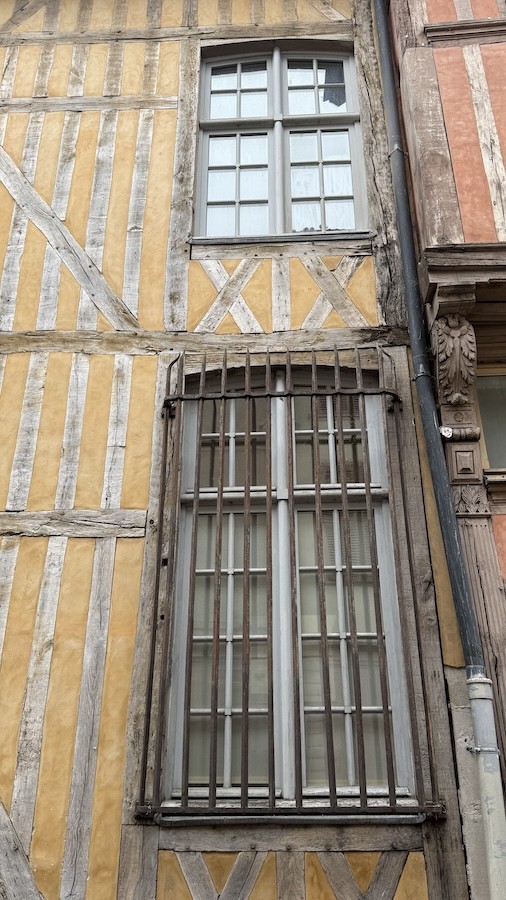 Troyes 11