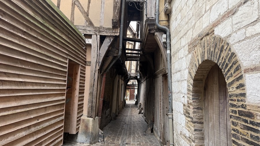 Troyes 36