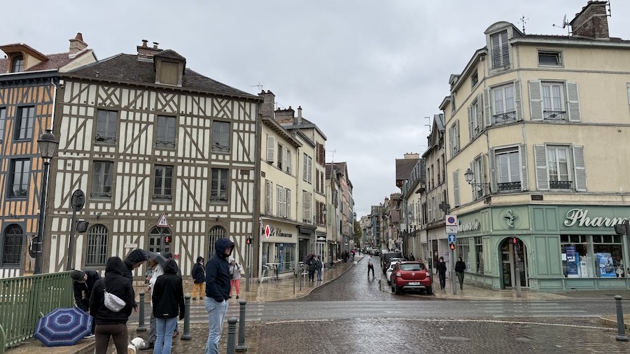Troyes 75